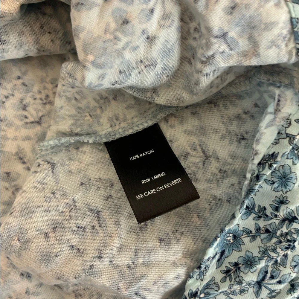 Torrid blue floral tank - Picture 6 of 6